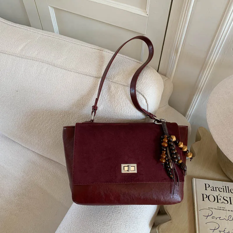 2025 Bolso retro para axila para mujer, bolso cruzado pequeño vintage, bolso de hombro Niche Luxe para desplazamientos