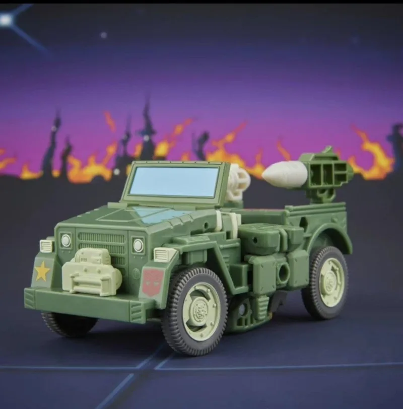 ของเล่นแปลงร่างในสต็อก SS-86 SS86 Hound ภาพยนตร์ครบรอบ 40 ปี รุ่นดีลักซ์ 3C แอ็คชั่นฟิกเกอร์ ของสะสมสำหรับเด็กผู้ชาย ของขวัญ