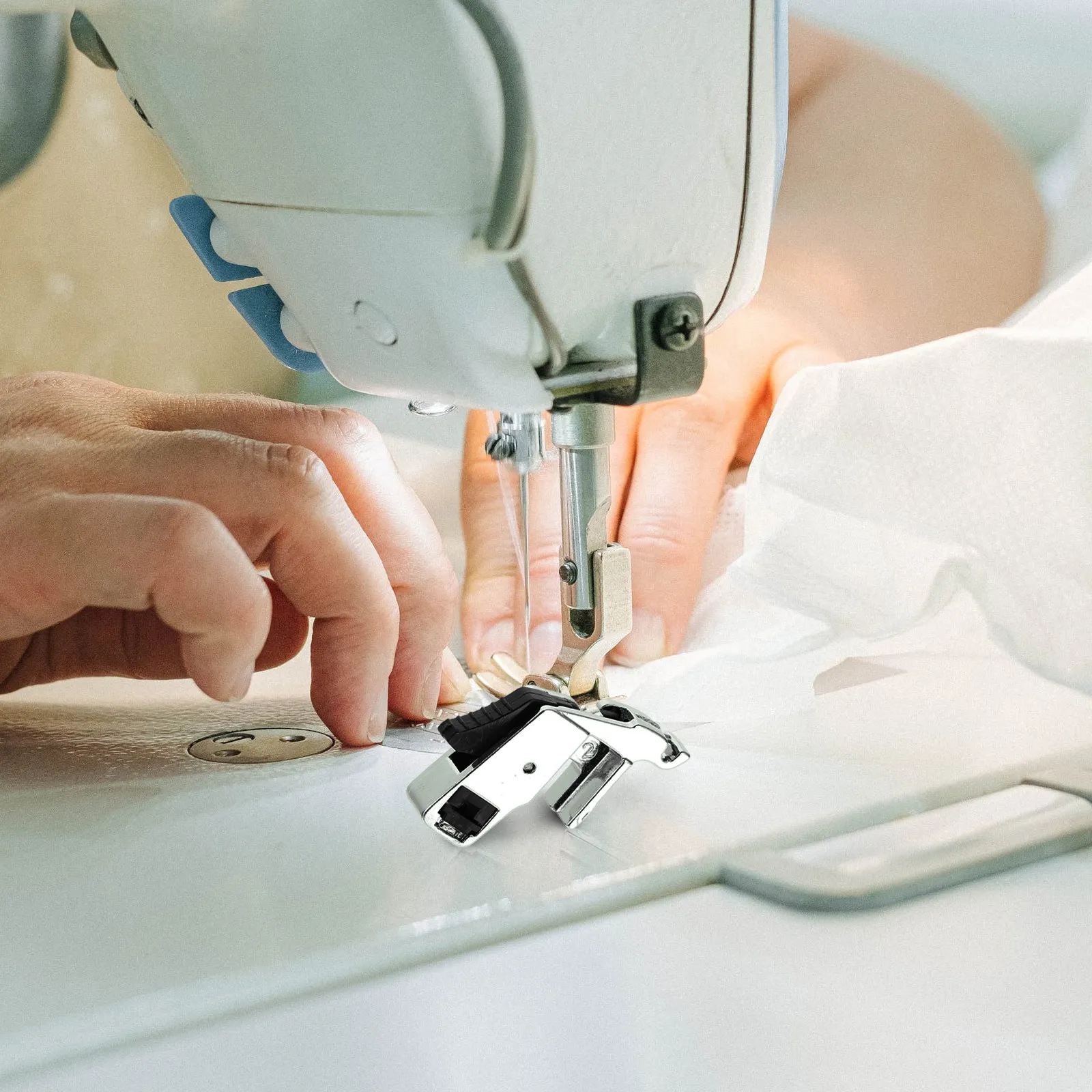 

6Pcs Multi Functional Presser Foot Adapter Sewing Machine Presser Foot Holder Light Weight Easy Carry Quilting Patchwork