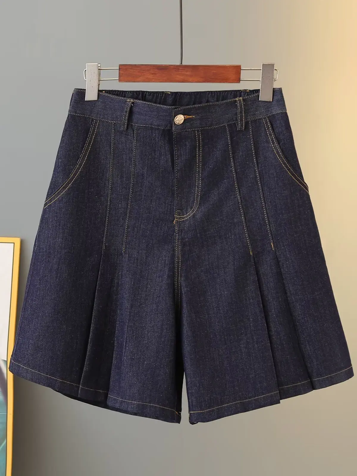 

High Waist A-Line Denim Shorts Women's plus Size Summer Pleated Wide Leg Five-Point Pants Korean Style Retro Loose Fit Jeans