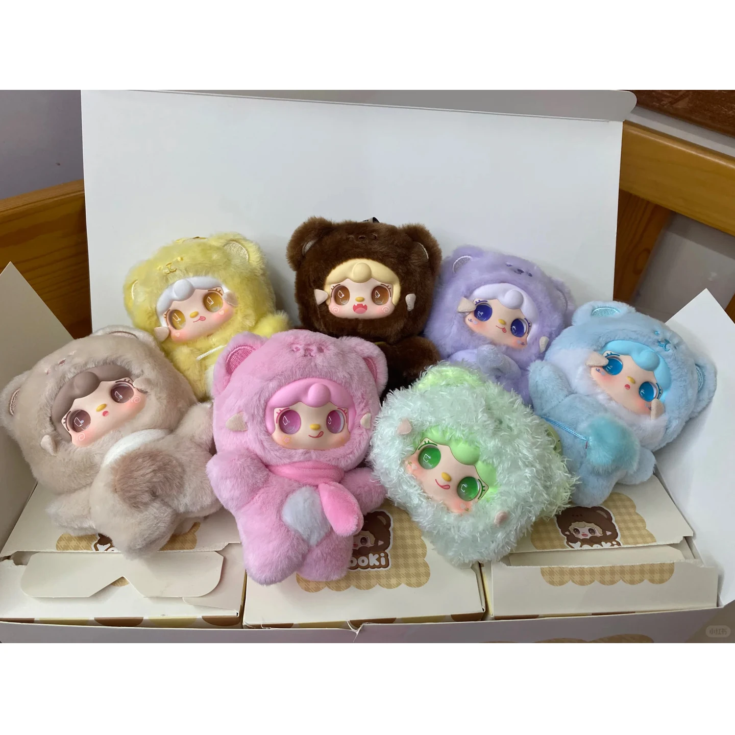 

Плюшевые игрушки Yooki 4-го поколения из серии «Take a Bite of The» в виде маленьких медвежат, изысканные куклы-брелоки, подвески для рюкзаков, загадочный подарок