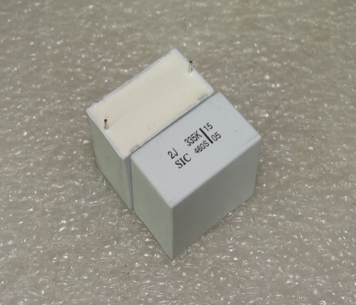 

10PCS/France 460S series 630V3.3UF 335K frequency division coupled film capacitor