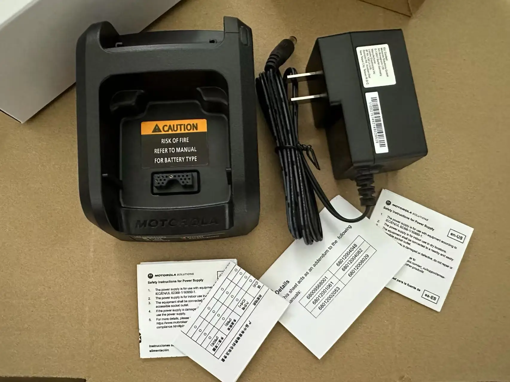 motorola-mtp3150-mtp3100-mtp3250-walkie-talkie-base-charger-nntn8234a-smart-charger