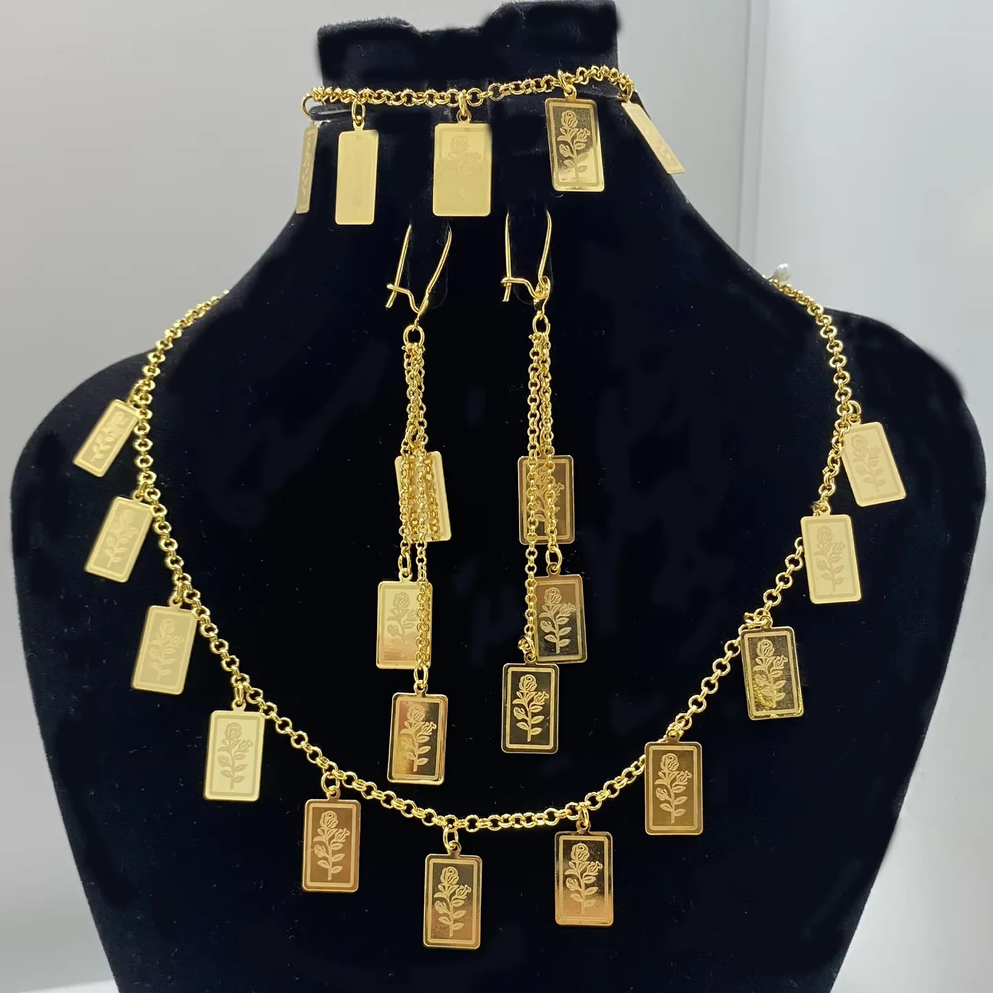 Dubai Bridal Vintage-Hochzeitsschmuck-Set, 21 Karat vergoldet, arabischer muslimischer Anhänger, Halskette, Armband, marokkanischer Damen-Party-Schmuck – Detail 5