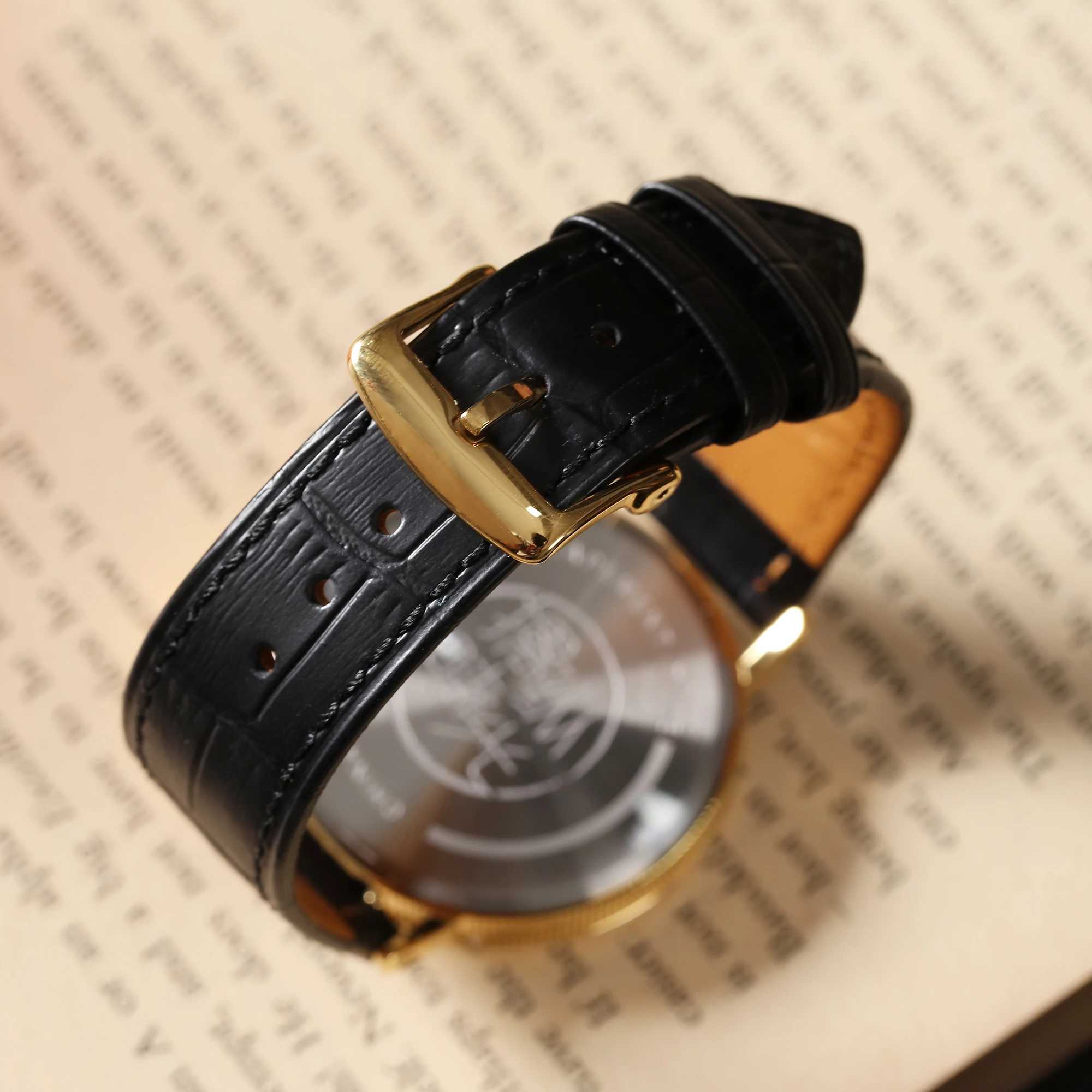 【Escapement Time】 Quarzwerkuhr, 38,5 mm Gehäuse, wasserdicht, 50 m, blauer Hand zur Wärmebehandlung – Detail 16