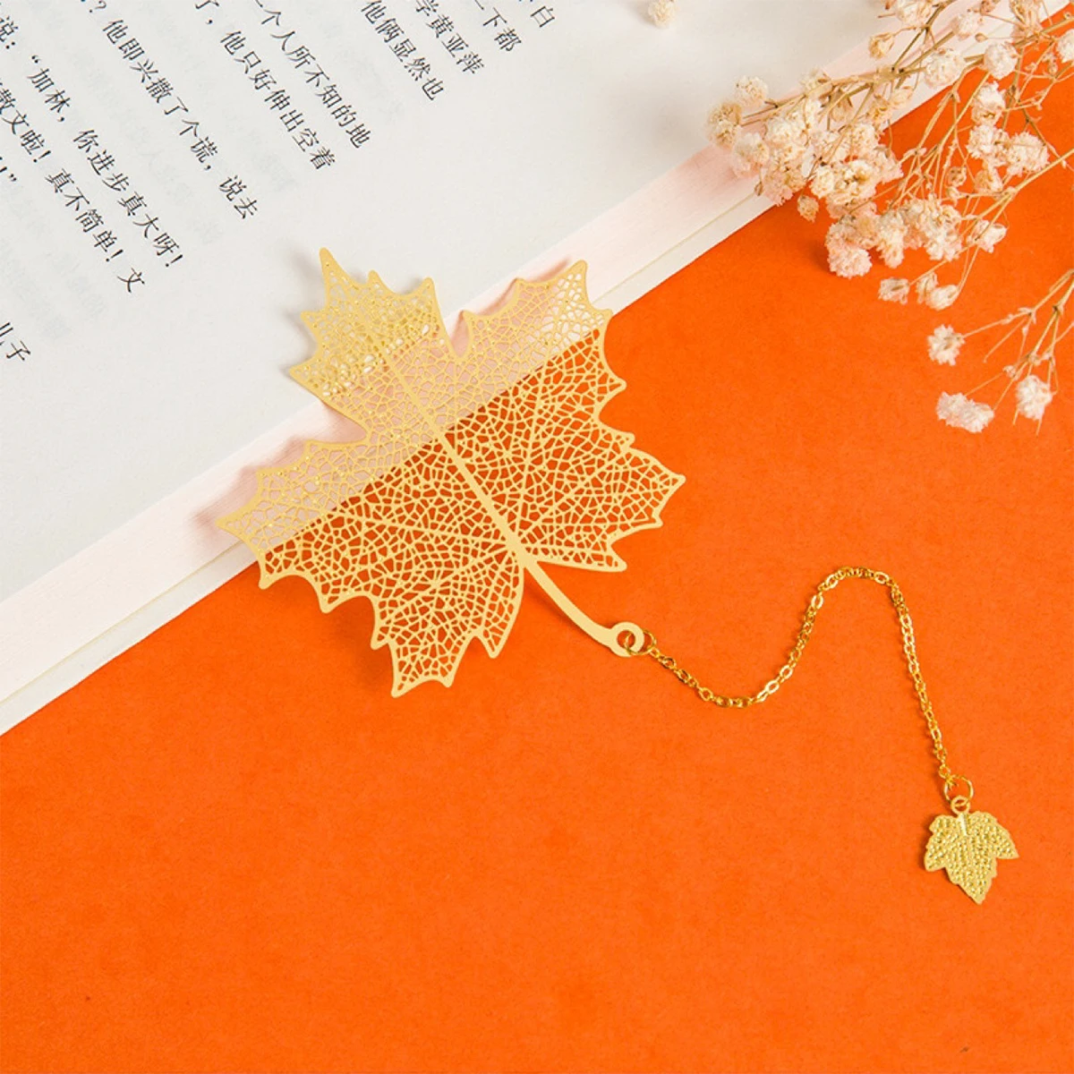 1Pc Maple Leaf Bookmarks Decorative Page Markers Lightweight Compact for Students Readers Gifts Chinese,  Student Reading Suppli