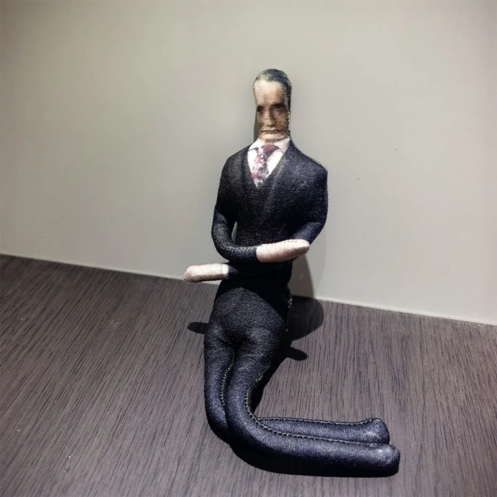 26cm Built-in Body Wire Flexible Anime TV Series‌ Character Hannibal Lecter Figure Plush Toy Cosplay Funny Cartoon Plushie Doll