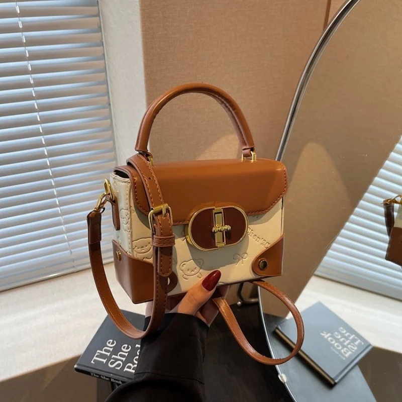 

Famous Designer Women's Leather Shoulder Bag Crossbody Messenger Tote Handbags In Chic Classic Style For Ladies Brand