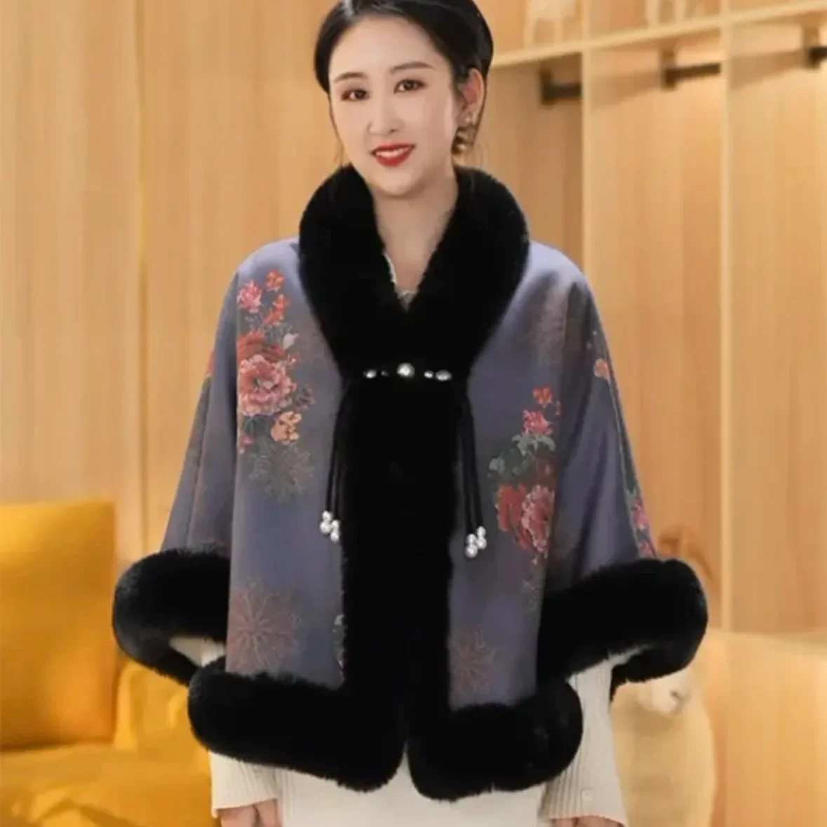 Womens Cloak Chinese Furry Collar Cape for Winter