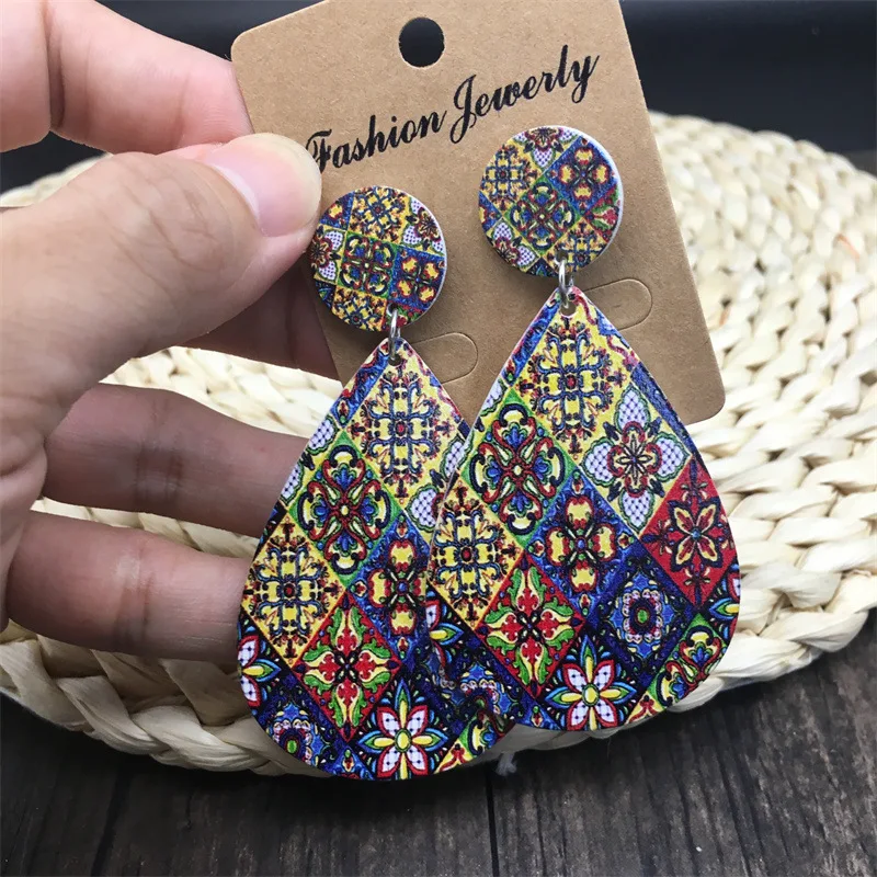 Bohemian Geometric Earrings for Women Vintage Ethnic Wooden Sun Flower Water Drop Dangle Stud Earring Party Jewelry Accessoreis