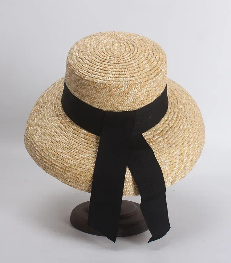 

2025 New Women's Straw French Elegant Wide Brim Hat Vintage Bell Beach Hat Summer Bow Hat