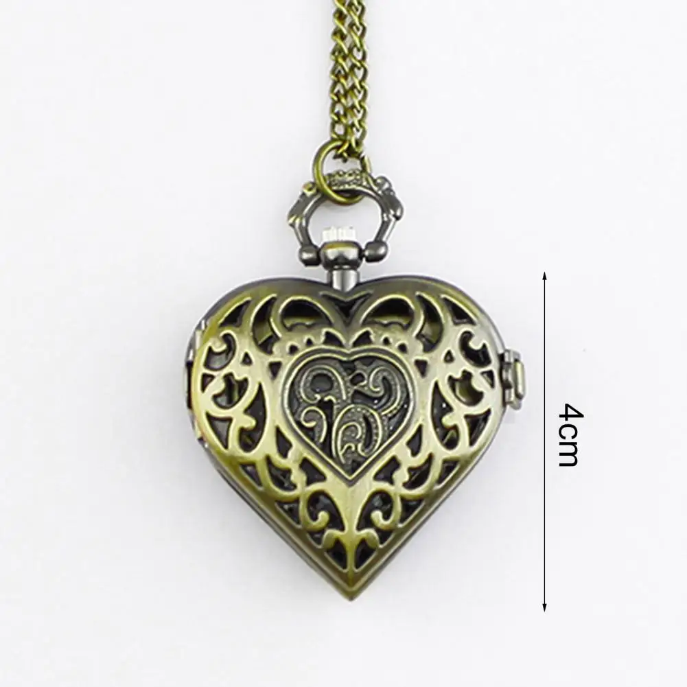 2023 Pocket Watch Trend Watch Vintage Hollow Heart-shaped Alloy Vintage Pocket Watch Quartz Pocket Watches Gifts Clock