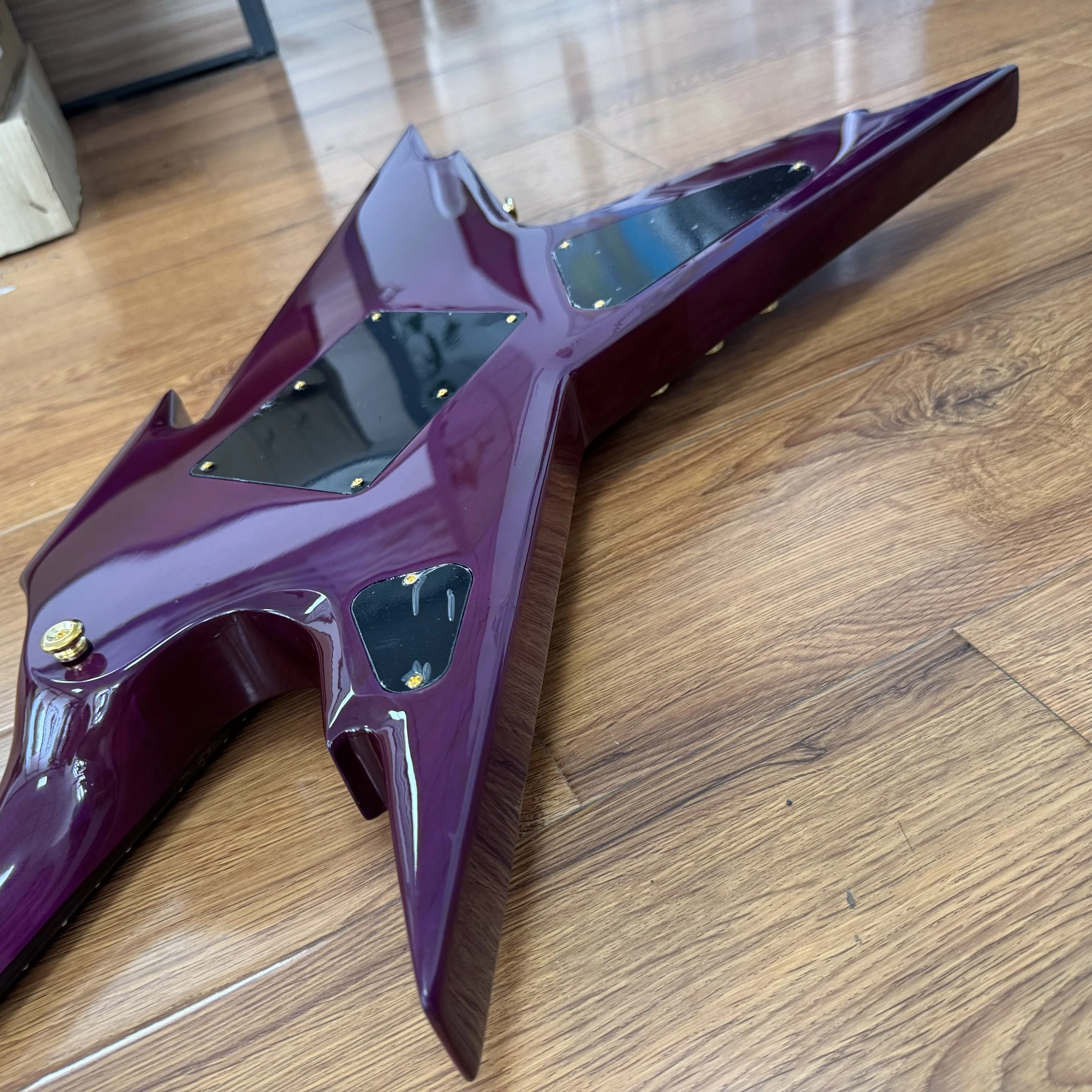 Dimebag Electric Guitar Features A Gradient Purple‑Pink Flame Maple Veneer Dual‑Coil Pickups Gold Dual Tone Controls