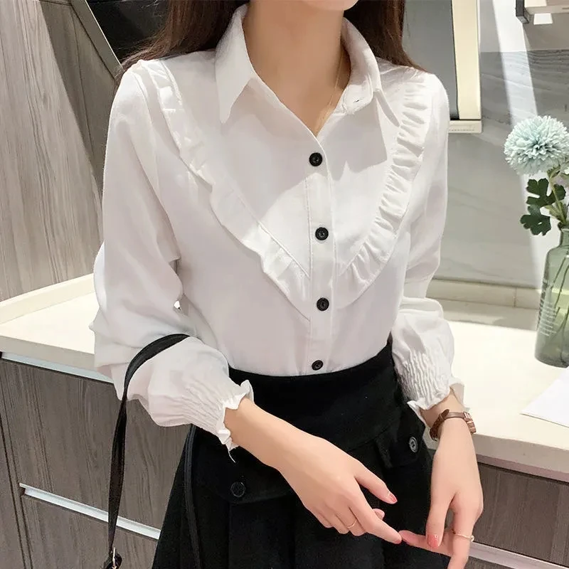 Autumn Winter New Female Plush/non Plush Long Sleeved Shirt Women Retro Style Corduroy Fashion Thickening Warm Base Shirt Tops