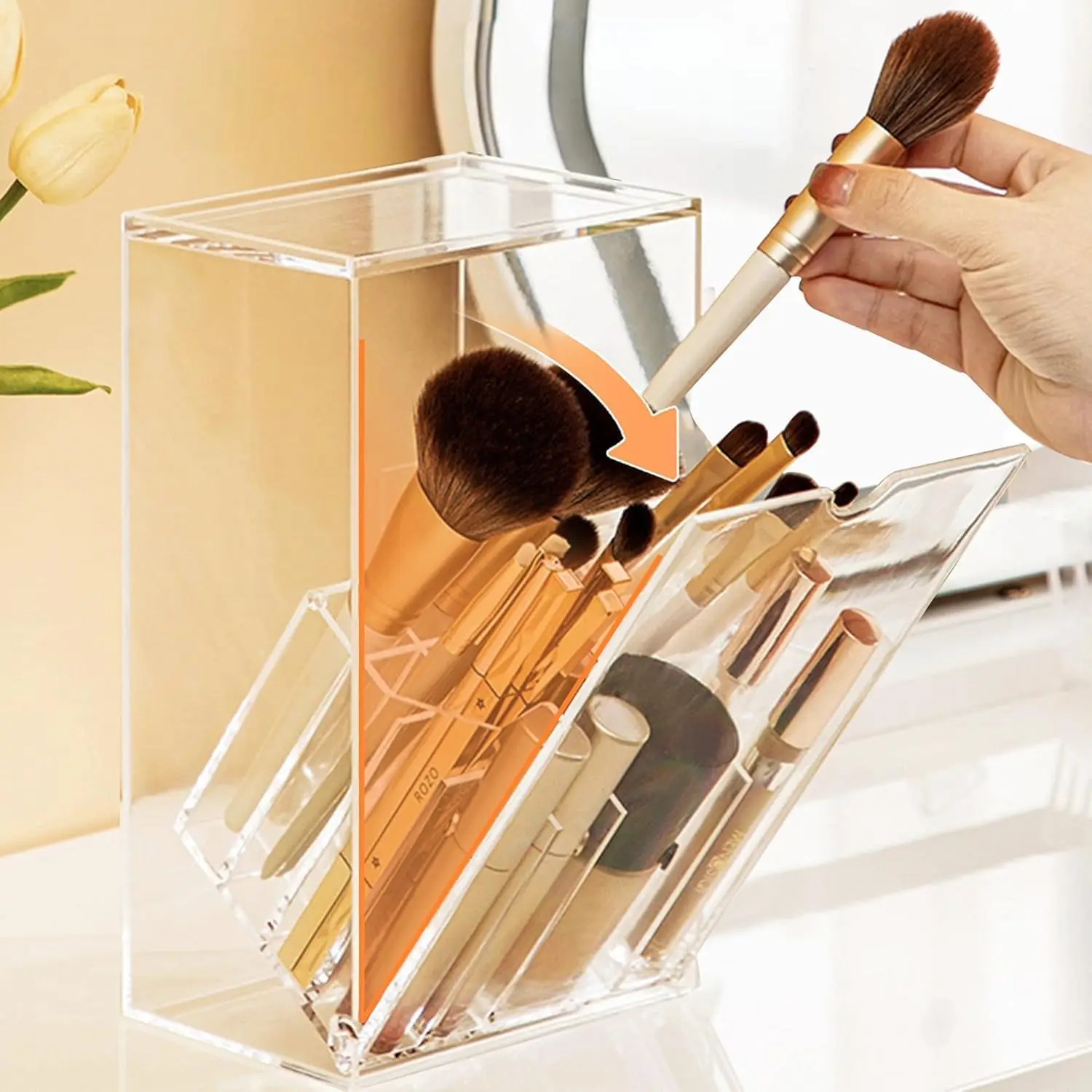 

Makeup Brush Holder, Clear Make Up Brush Holder Organizer with 17 Slots, Tilt Open Large Makeup Brush Holde with Lid, Acrylic Ma