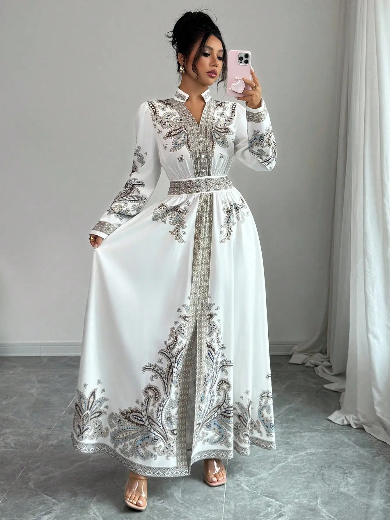 

Элегантное белое длинное платье с вышитым узором пейсли, V-образным вырезом и рукавами-фонариками для женщин