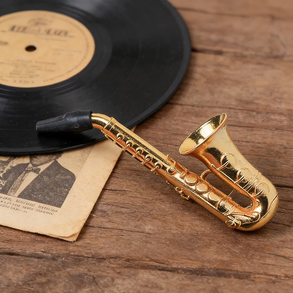 Detachable Portable Metal Saxophone Toy Creative Kitchen Tool Mens Holiday Gift view 2