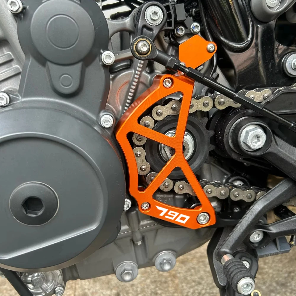 

For KTM 790 Duke 790 2017 2018 2019 2020 2022 2023 2024 2025 Front Sprocket Guard Chain Guard Cover Protector Duke790 790Duke