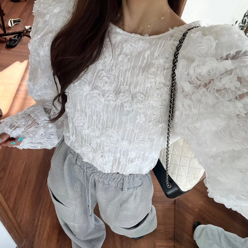

Sweet Youthful Lace Hooking Flower Top Korean Sle Sweater for Women Spring Autumn Winter Casual Inner Wear Regular Fit