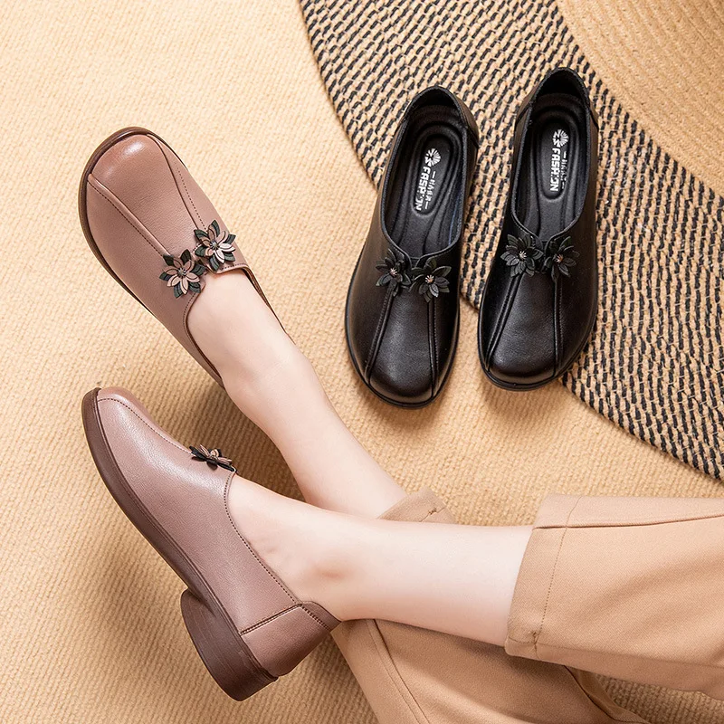 

2025 Women's Flats PU Leather Shoes Female Flats Spring Pumps Classic Women's Loafers Casual Leather Shoes Drop Shipping