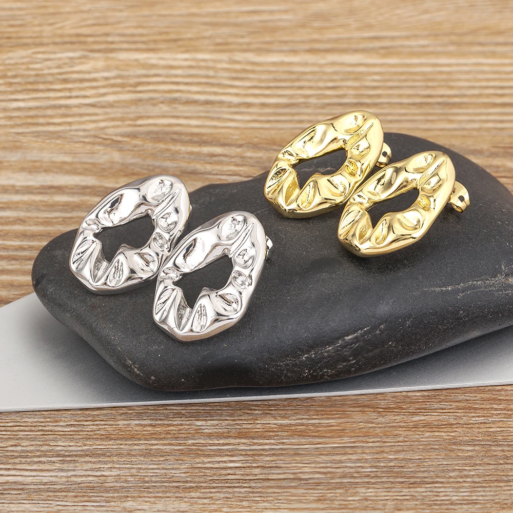 

Nidin Classic Punk Style Geometric Earrings for Women Girls Luxury Gold/Silver Color Hoop Ear Jewelry Vintage Engagement Gift