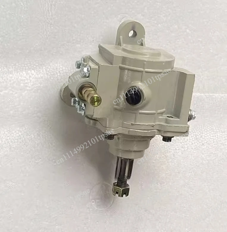 Four wheel off-road accessories continuous transmission GY6 axle drive ATV rear axle reverse gear device