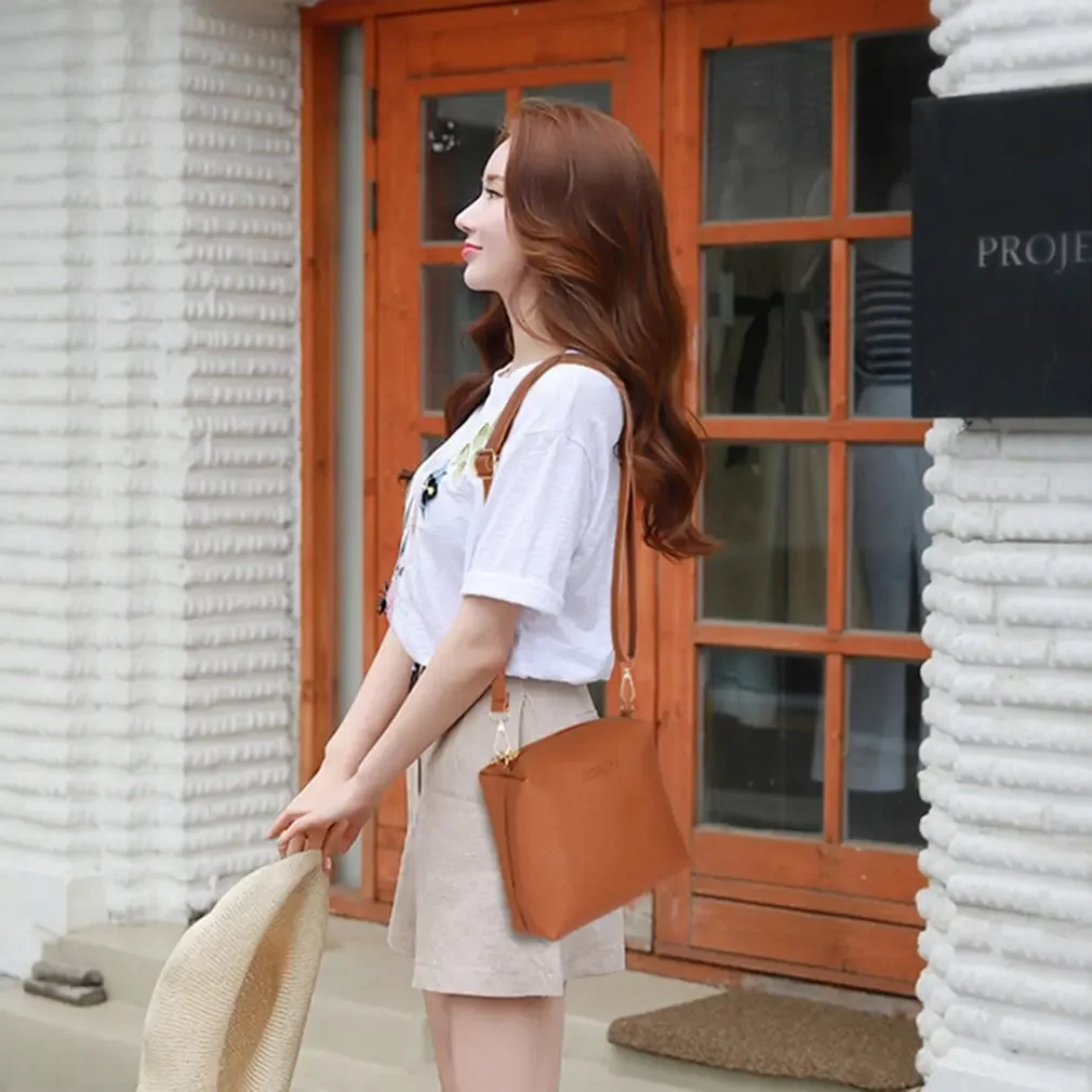4 pieces/set Fashion Composit Bag Tassels Decoration Large Capacity PU Leather Handbag Shoulder Bag Crossbody Bag Purse Wallet