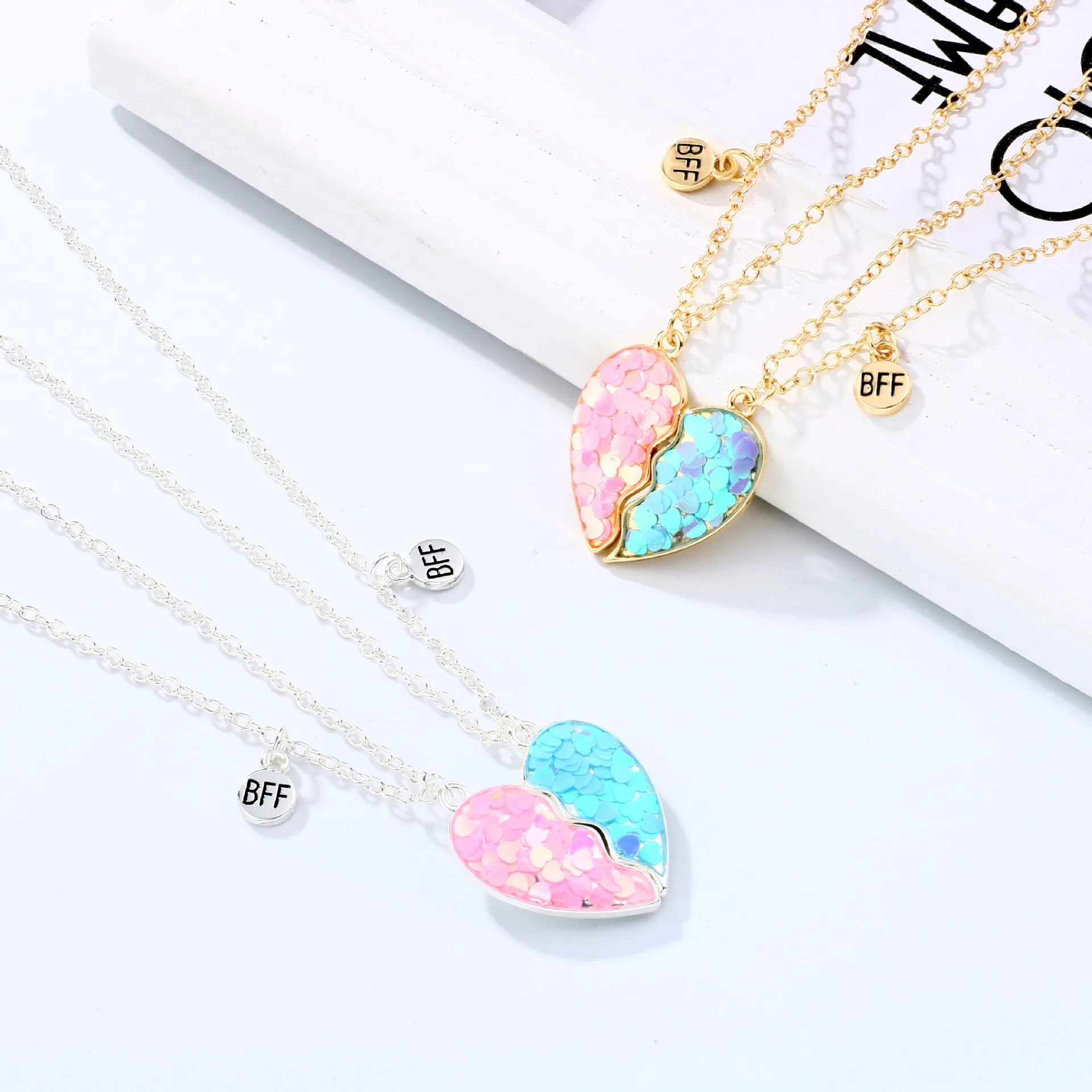 New BEST Friend Pendant Necklace Set With Magnet Stones A Pair Of Sequins Scallion Powder Drip Glue Female Student Pendant Gift