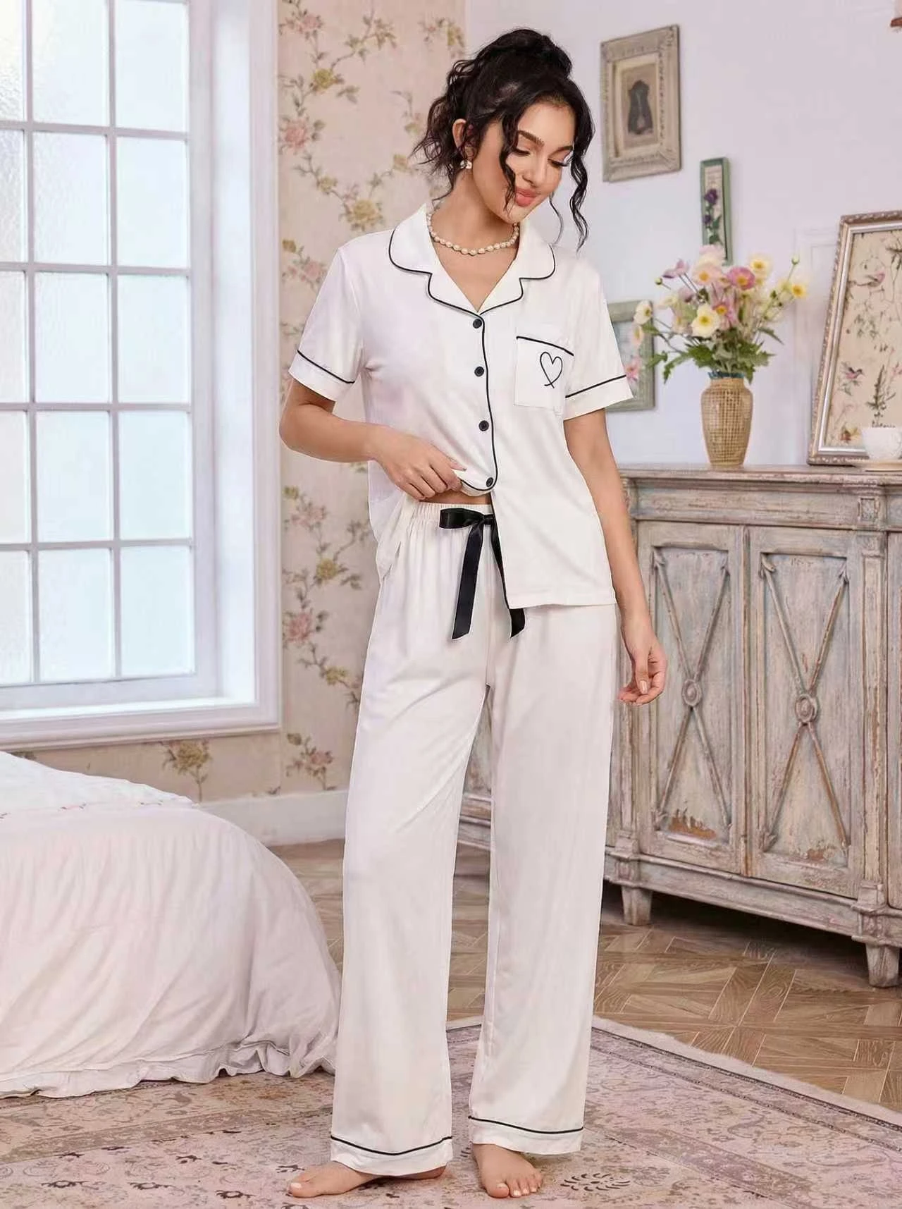 Conjunto de Pijama Feminino co - Embroidery In The Piece avaliação e preço