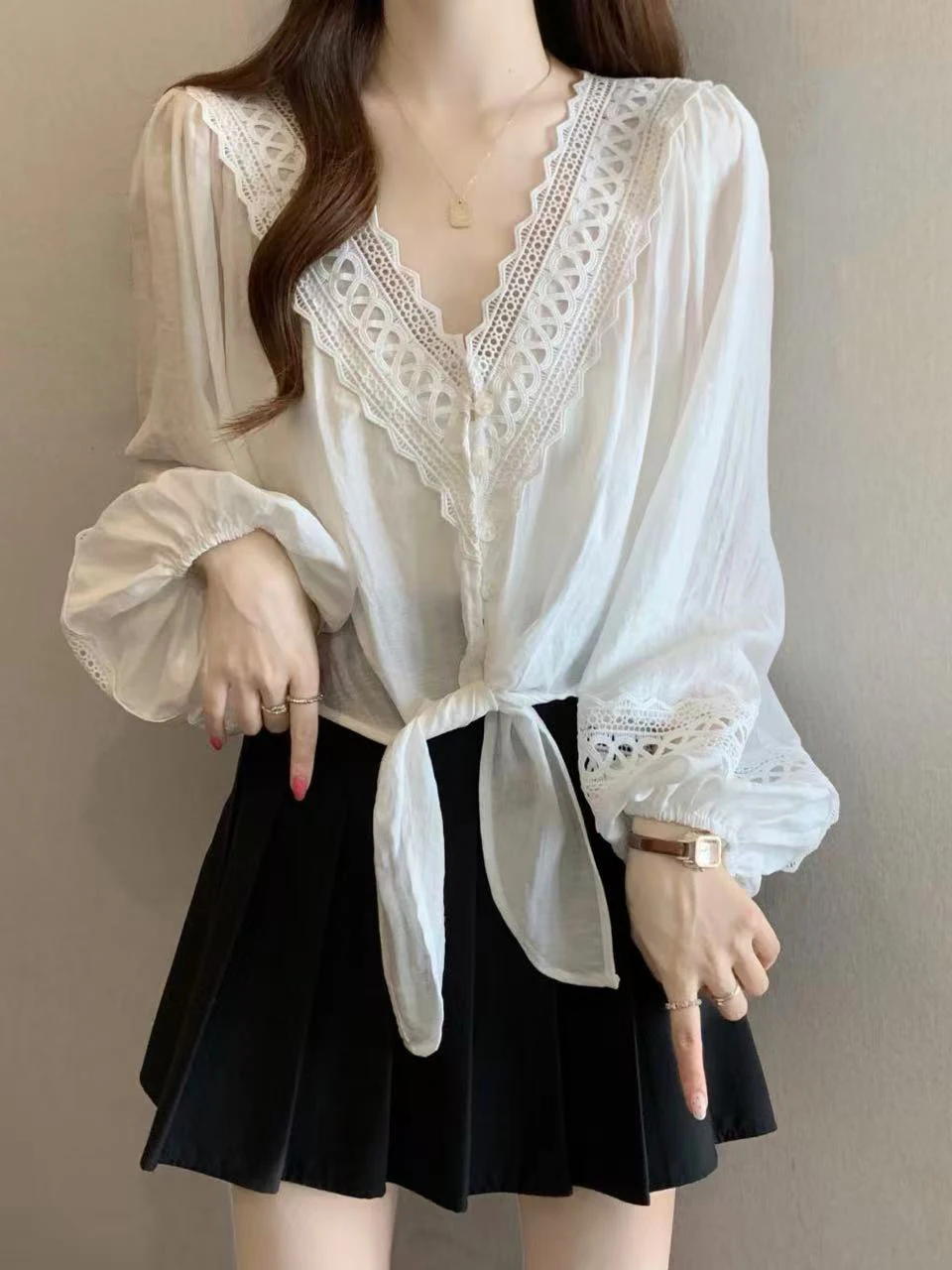 

Lace Hollow out V-neck Shoulder Shirt Jacket Women's plus Size Summer New Style Belted Waist Top Korean Style Commute Wind