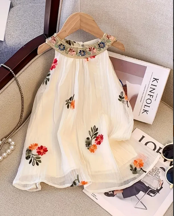 Summer New Arrival: Bohemian-Style Halter Neck Embroidered Dress Floral Embroidered Mesh Layered Sleeveless Dress for Girls Cute