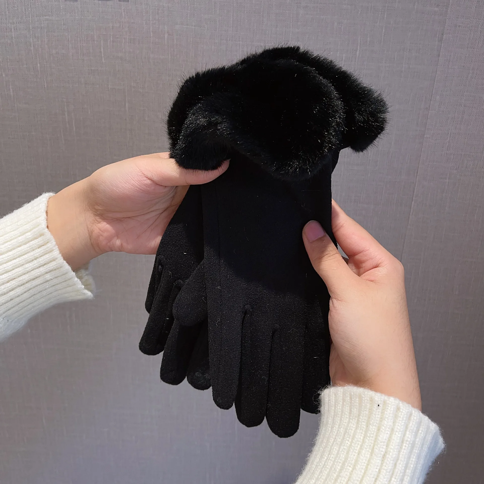 Gloves Women Velvet Ribbed Cuff Touch Screen Winter Warm Solid U Shape One Size