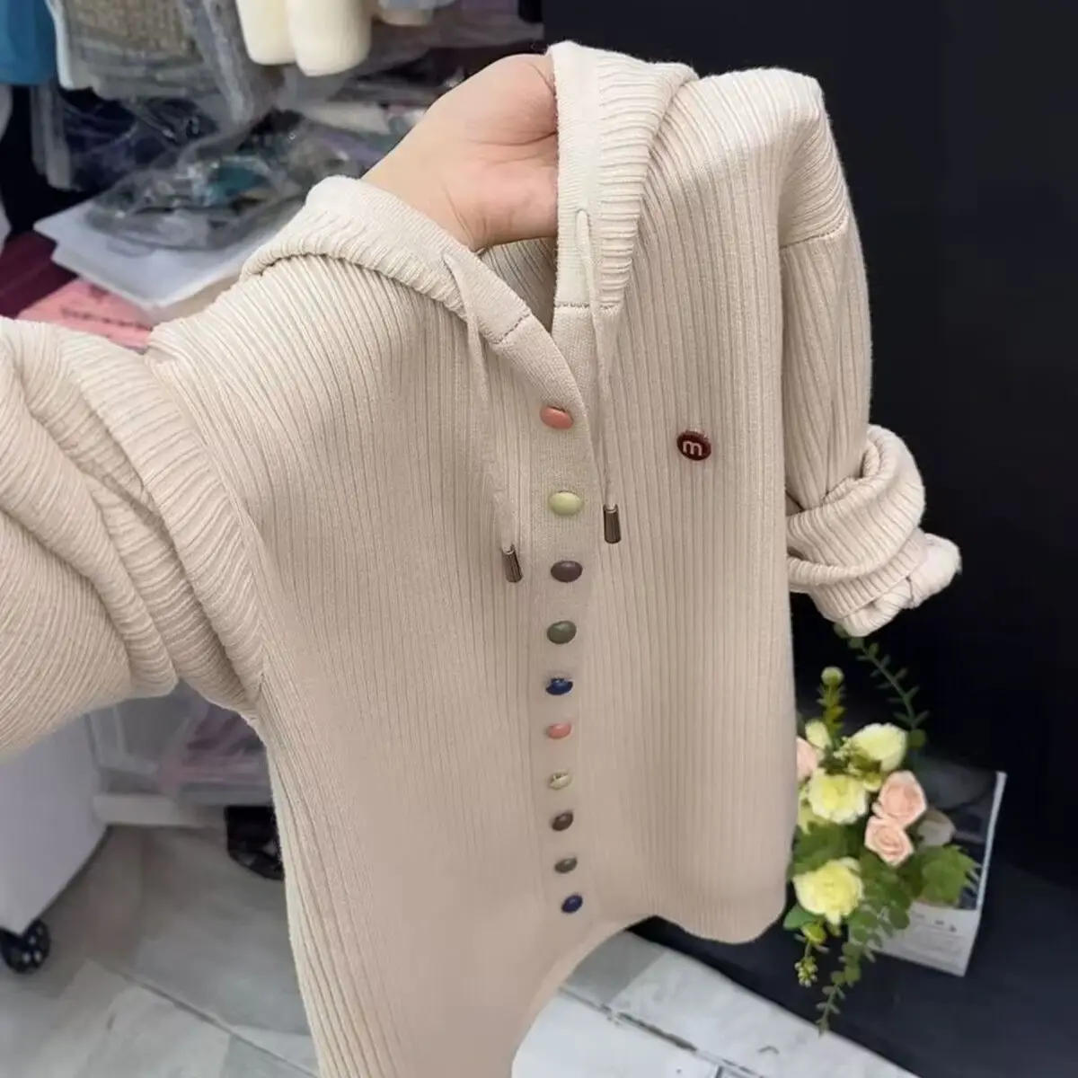 Loose and Comfortable Casual Knitted Cardigan Spring and Autumn Western Style Hooded Knitted Sweater 3
