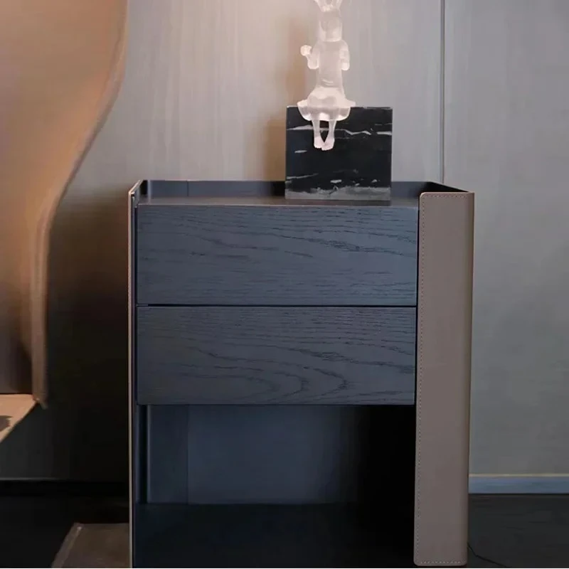 

Saddle leather bedside table Bedroom Italian minimalist designer solid wood bedside table designer locker