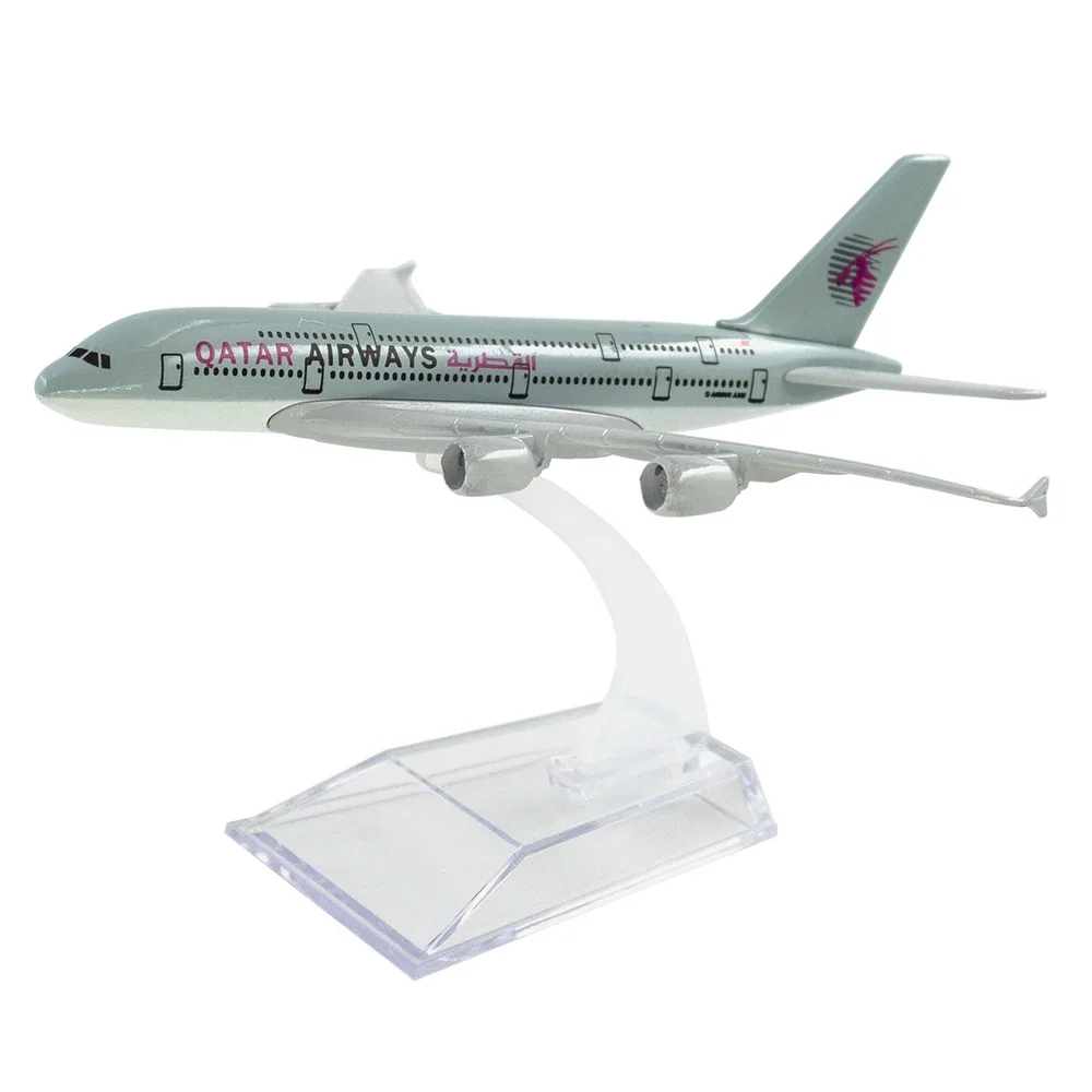1/400  Alloy Aircraft Airbus a380 Qatar Airways 16cm  Airplane Model  Gift for Collection Desk Decoration