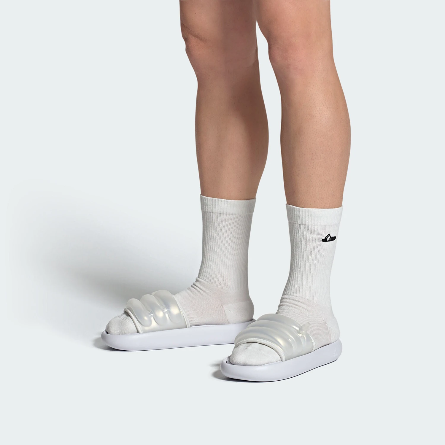 

Официальные повседневные сандалии унисекс Adidas ADILETTE ZPLAASH IF6498