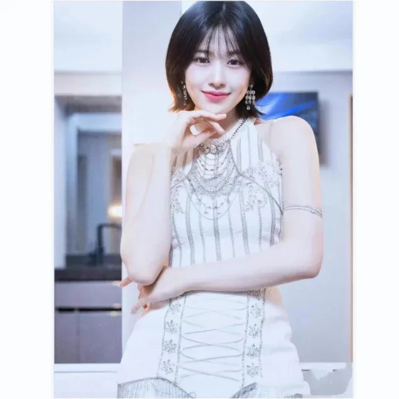 

CyKpop Women Group Clothing Korean Singer Costume White Crop Tops Shiny Tassel Shorts Jazz Dance Costume Y2K Concert Stage Outfi