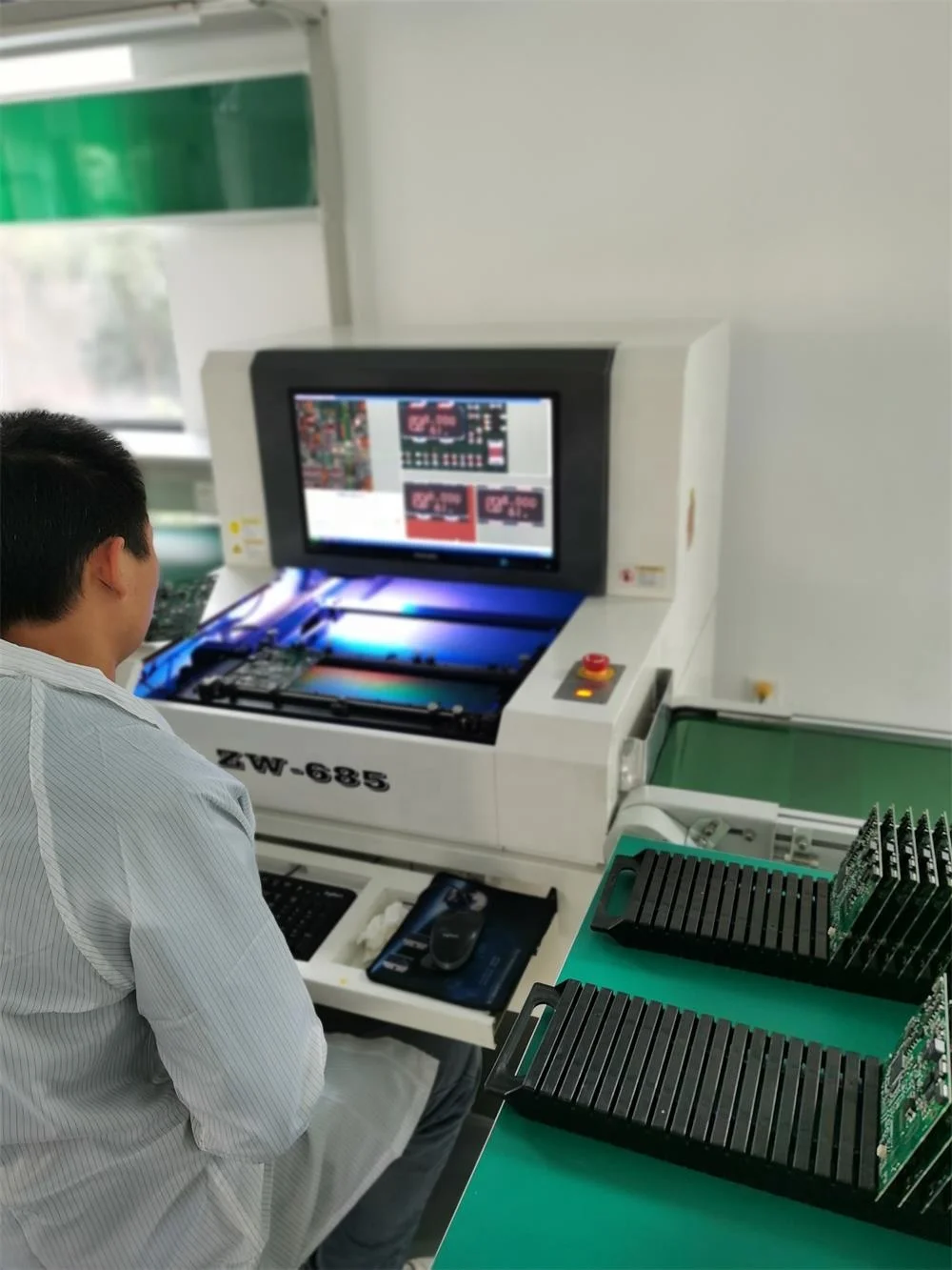 カーアクセサリースタンドアロンECU ECM電子制御ユニットA0064463402/001 CPC4-IMO-ECAN フレートライナー キャスカディア用