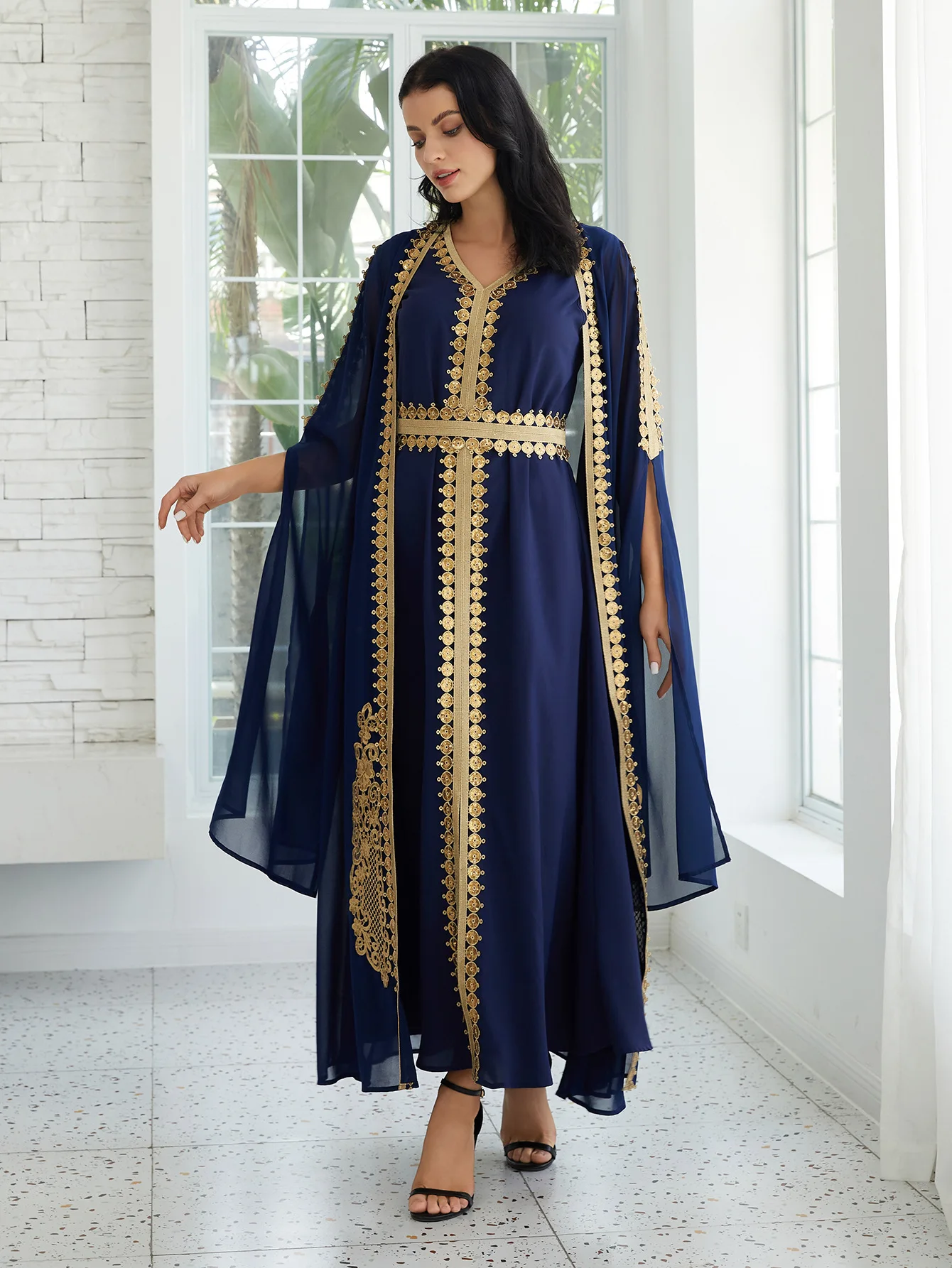 

Extraordinary Abaya Modest Full-Length Long-Sleeved Abaya Dubai Designer Muslim Abaya Ultra-Modern Elegant Maxi Dress