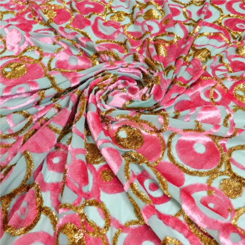 ผ้าไหมวิสโคสลายแจ็คการ์ดเนื้อนุ่มแบบกำมะหยี่ สำหรับตัดชุดกี่เพ้าระดับไฮเอนด์