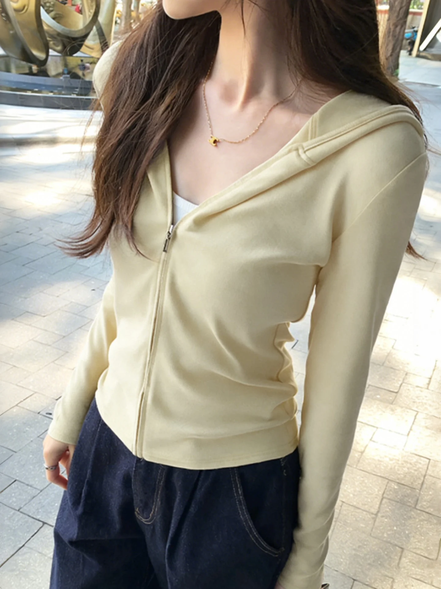 

Women's Slim Fit Long Sleeve Zipper Cardigan Jacket Yellow Cream Early Spring Casual Wear Sporty Hat Shirt Leisure Zipper Top