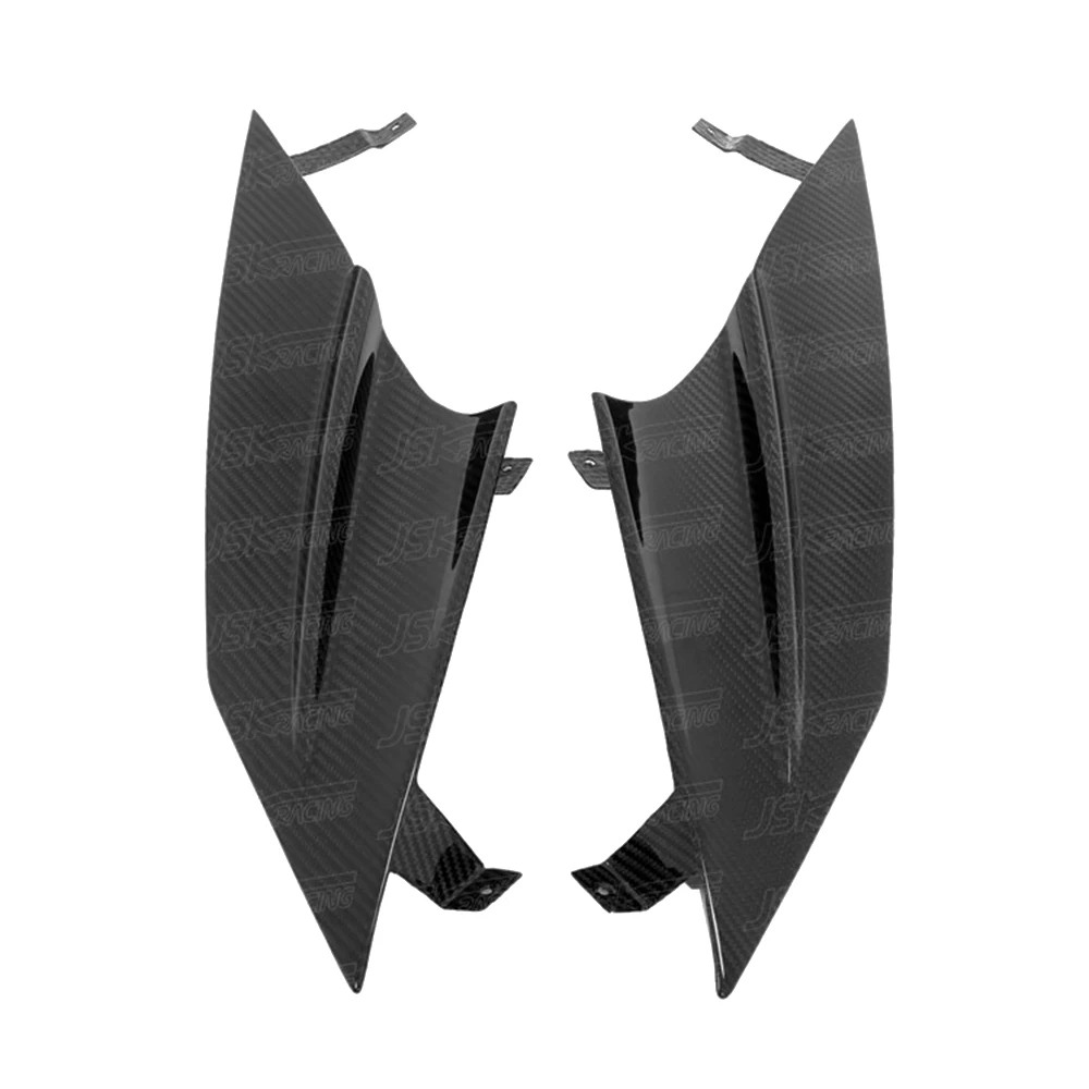 

M Style Dry Carbon Fiber Front Headlight Trim For Ferrari 812 2017-2020