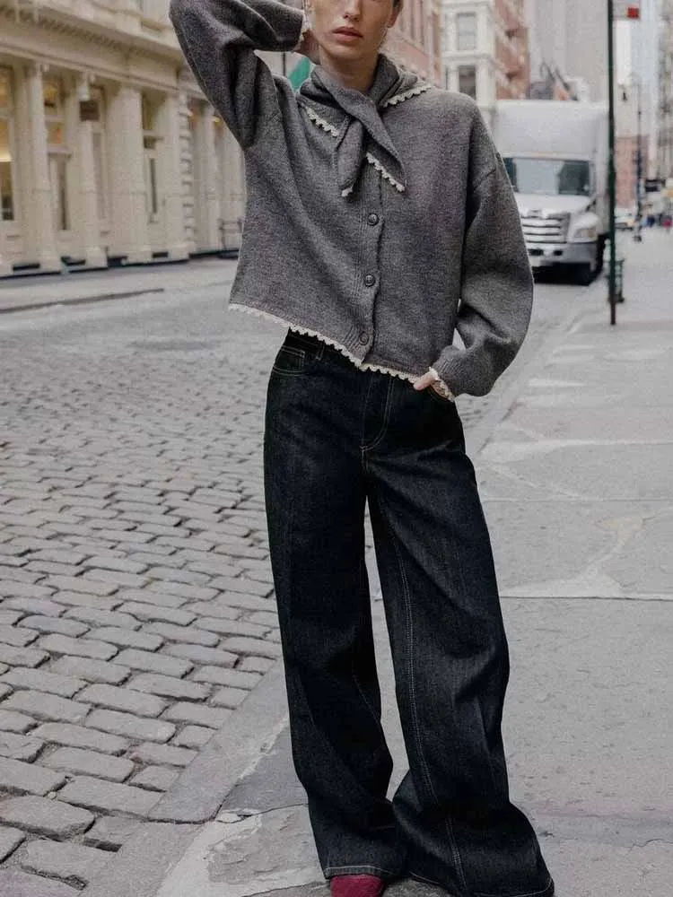 

European and American style winter new women's long-sleeved round neck headscarf with lace trim knitted cardigan