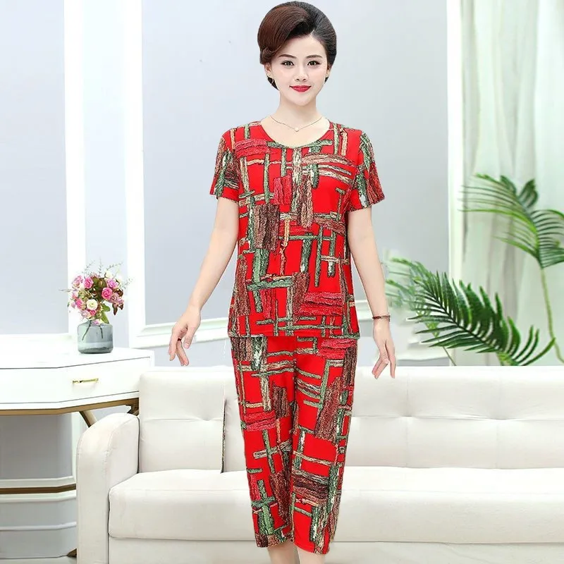 Summer Ice Silk Mom Set 2025 Mid-aged And Elderly Short Sleeve Eighteen Pants Elastic Two-piece Set Comfortable Grandma Casua...