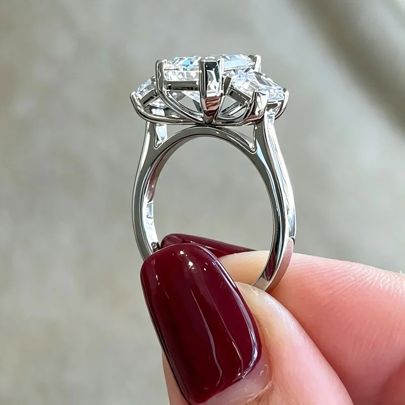 Premium 3CT Asscher-Schliff DEF VS-VVS Laborgezüchteter Diamant IGI-Zertifiziert Massives Platin 950 Drei-Stein-Damen-Verlobungs- und Ehering – Detail 6