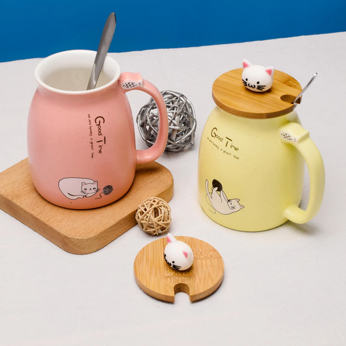 New Kawaii Tea Cup Cute Cat Ceramic Coffee Mug with Kitty Lid and Spoon Japanese style Novelty Gifts for Women Cat lover Gifts