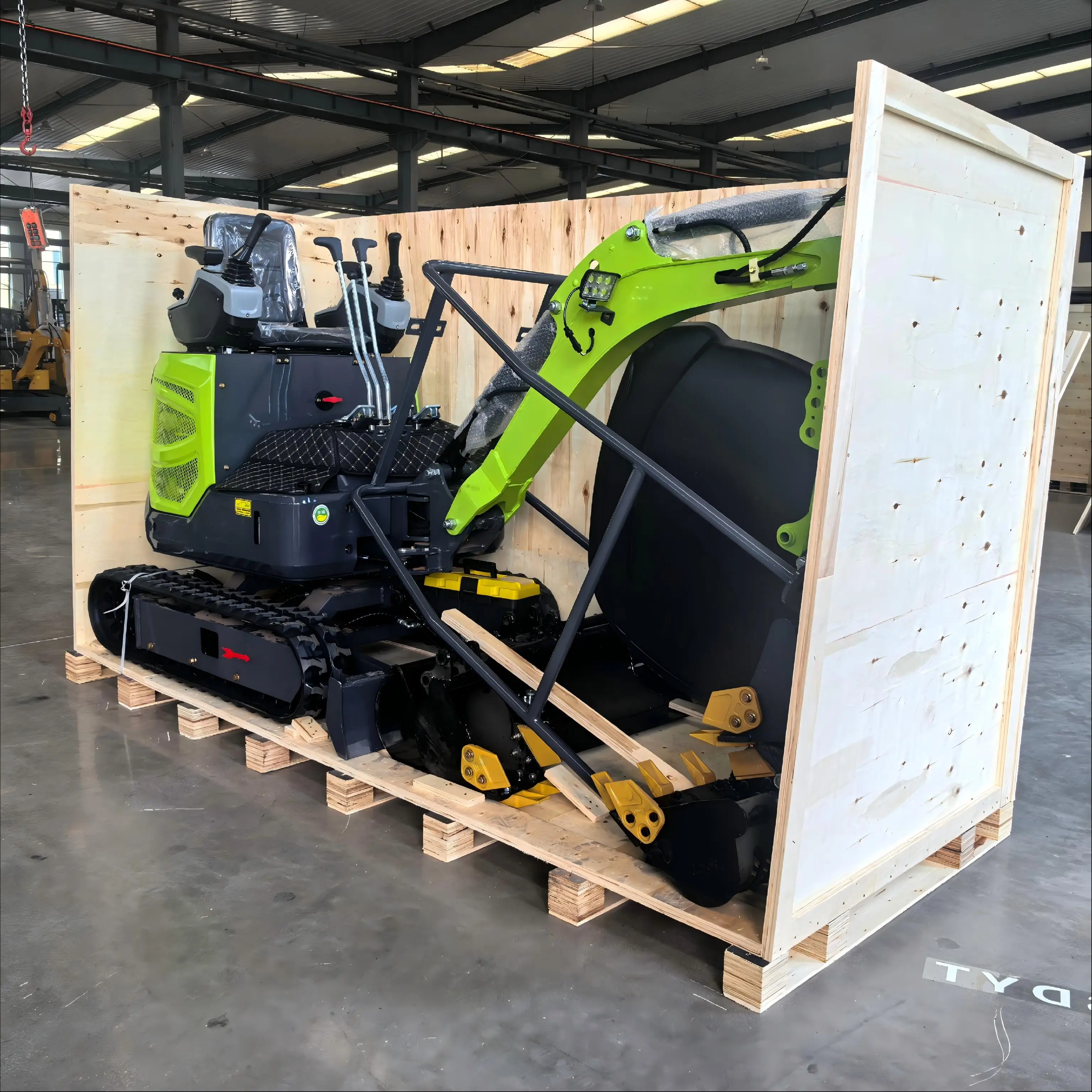 Free Shipping 3.5Ton Cabin 360 Degree Multi-function Farm Mini Digger Small Bagger Excavator