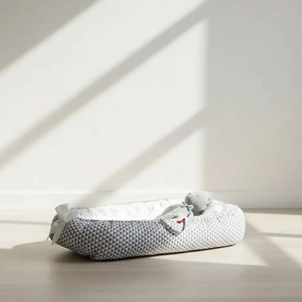 

Складное детское шезлонг-гнездо, легкое со спальное место для новорожденных для путешествий, дышащее детское уютное гнездо и напольное сиденье для дневных сна