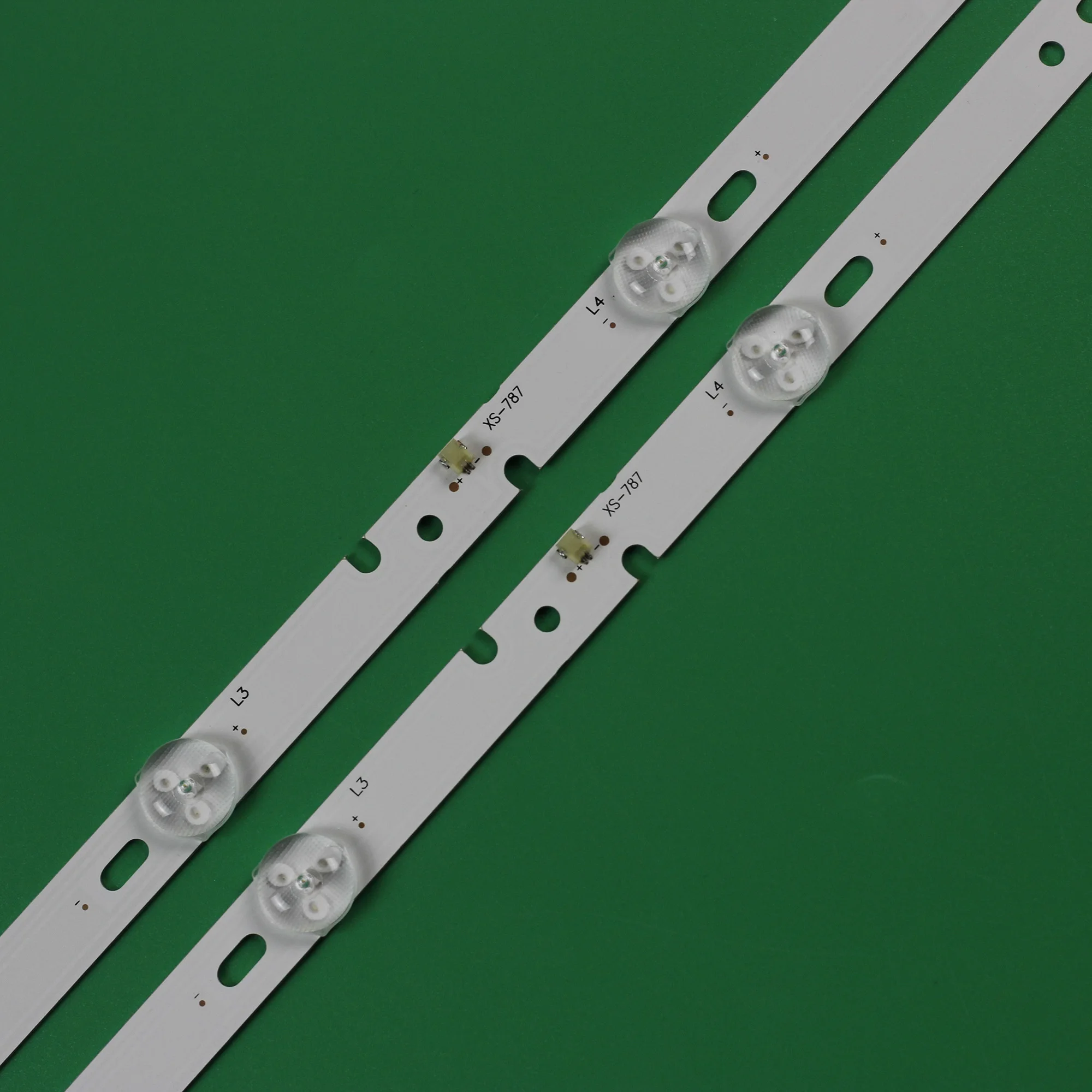 Nieuwe Led Strip Voor RF-AE320E30-0601S-06 YF-K02L004HMXD-0001 E479351 PC64853 ULNLD01 32C9A 06-32C2X6-618-M10W14 M07W14 M13W14