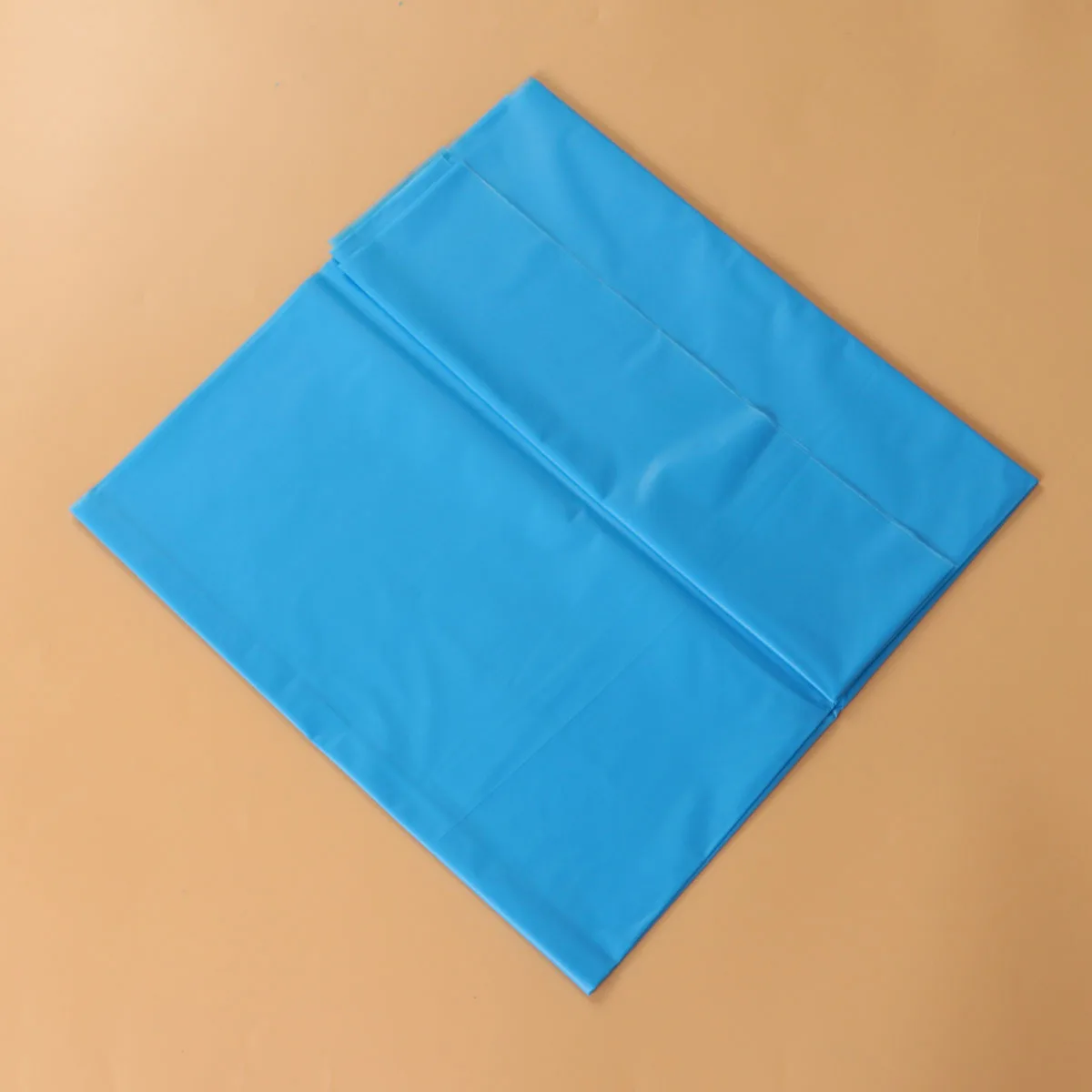 

Синяя пластиковая скатерть, сверхпрочная одноразовая водонепроницаемая крышка для пикника, банкета, вечеринки, 137x183 см, большой размер, чехлы для стола Pe